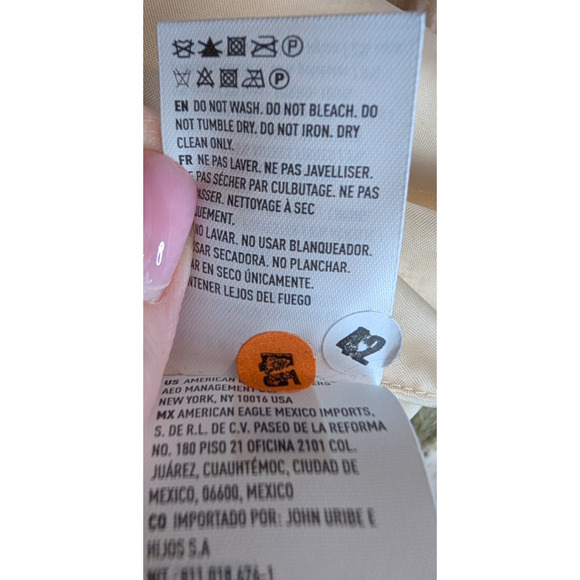 American Eagle Womens Cream Fuzzy Plaid Chore Shacket Gorpcore Outdoor Small - Picture 8 of 10